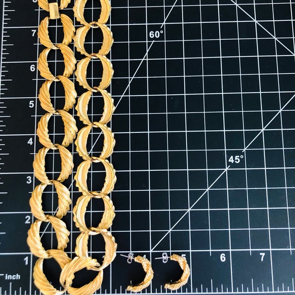 Vintage Napier Chain Link Necklace & Earrings - Picture 3 of 14